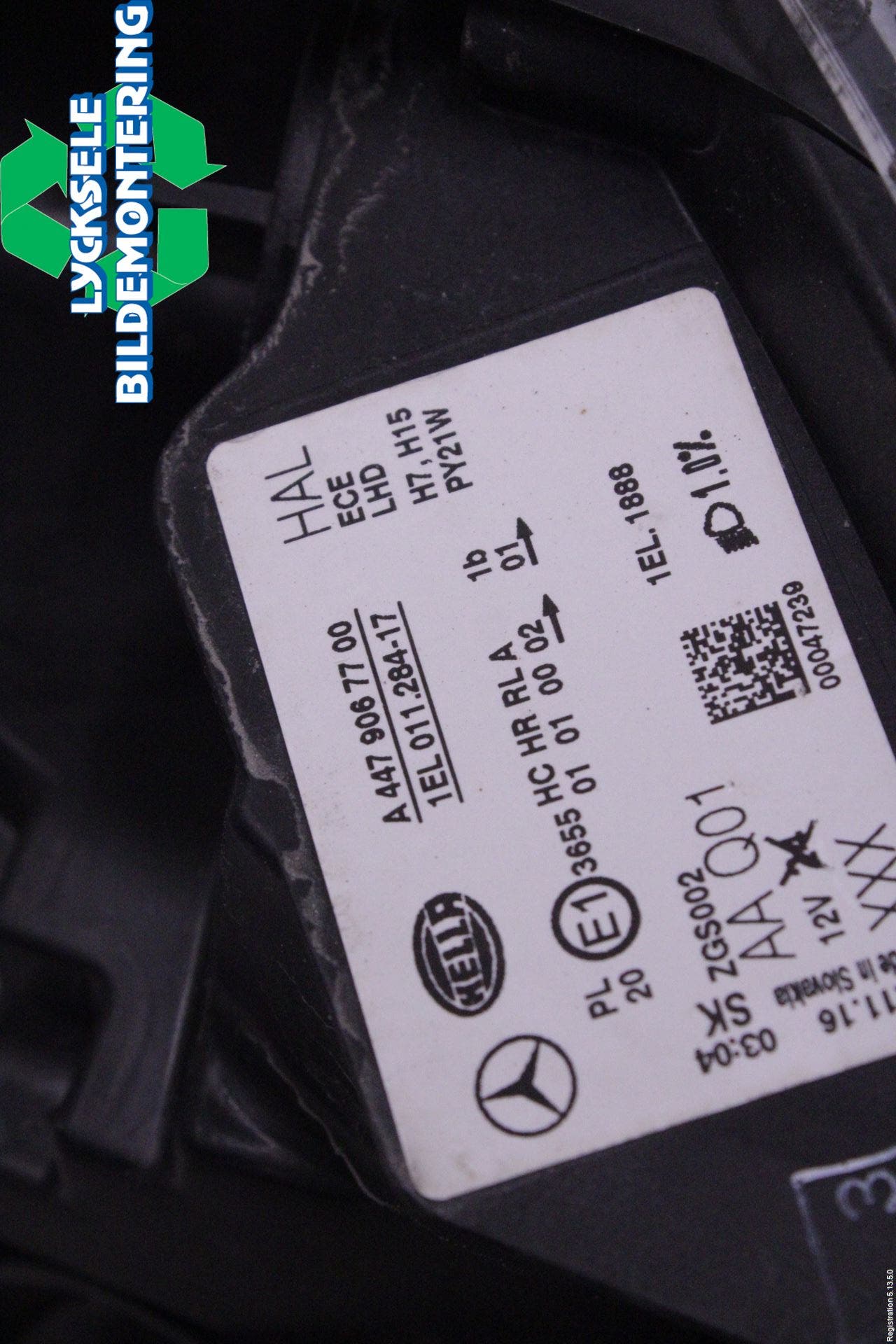 Mercedes-Benz MB VITO/V-KLASS (W640,W447,W448) 14- Strålkastare Vänster