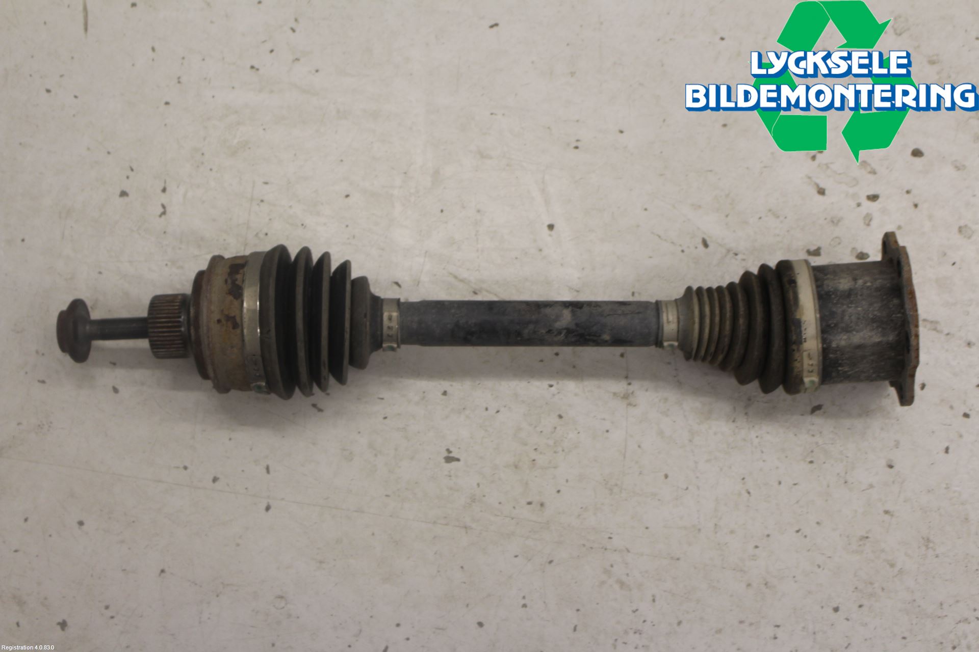 Audi A6 F2/C8 19- Drivaxel Fram Vä Hö