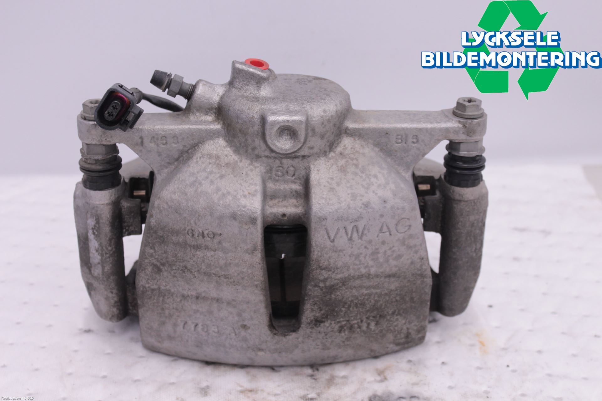 Volkswagen VW TIGUAN 16-24 Bromsok Fram Höger