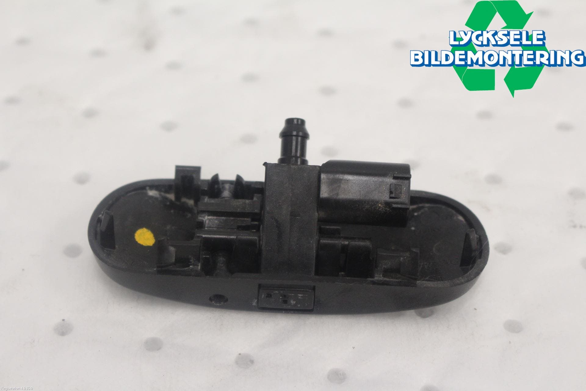 Audi A6 F2/C8 19- Spolarmunstycke Rutor