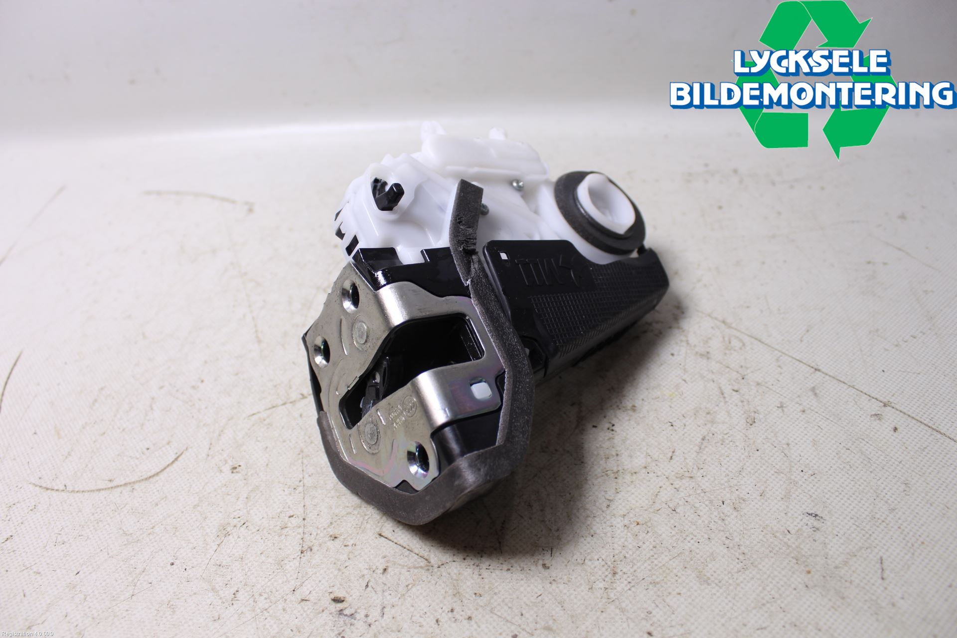 Subaru OUTBACK 15-20 Låskista-Dörrlås