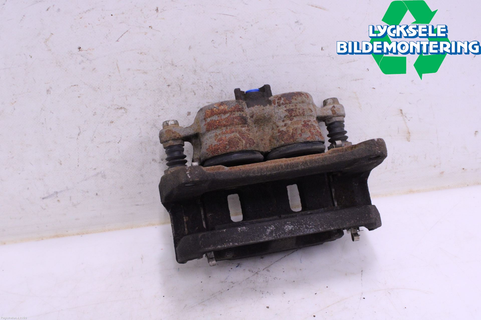 Subaru OUTBACK 21- Bromsok Fram Höger