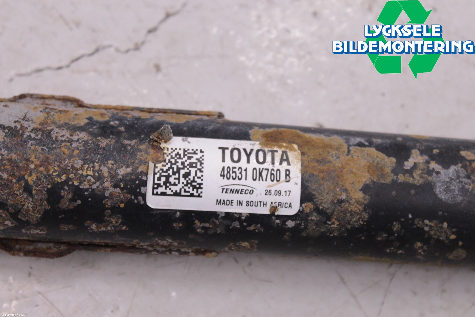 Toyota HILUX 16- Stötdämpare Bak