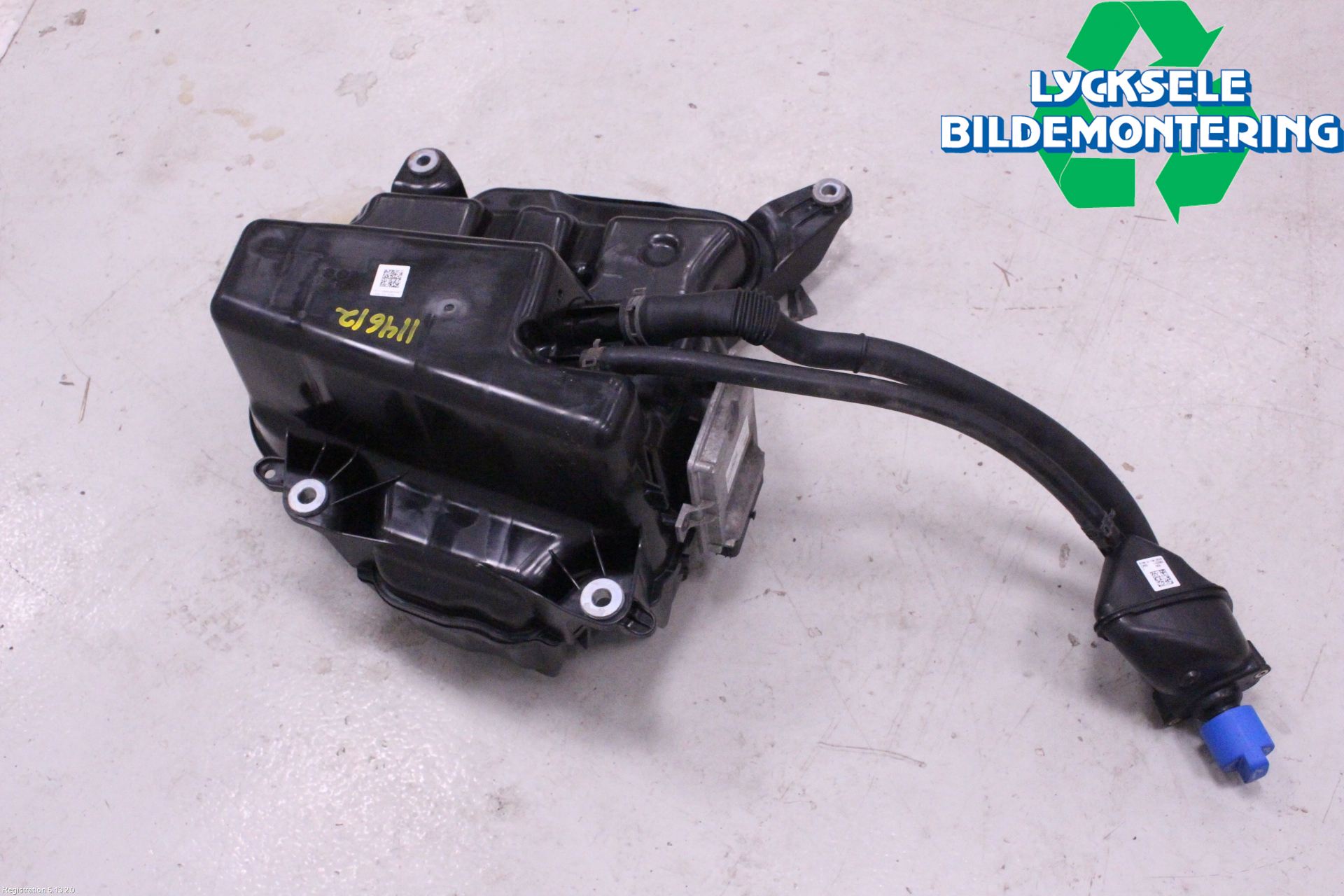 Audi A6 F2/C8 19- Adblue Tank
