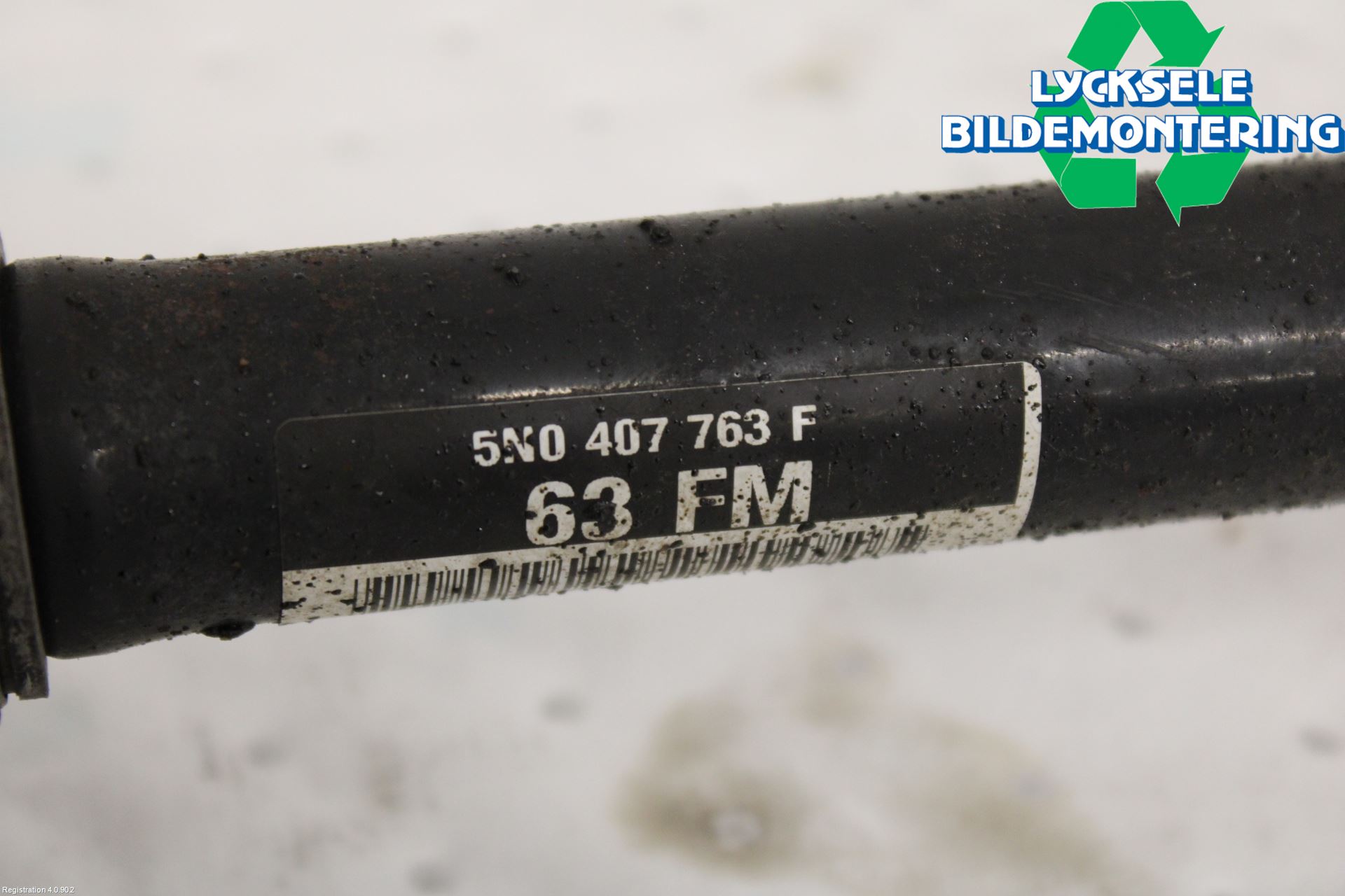 Volkswagen VW TIGUAN 07-16 Drivaxel Fram Vänster