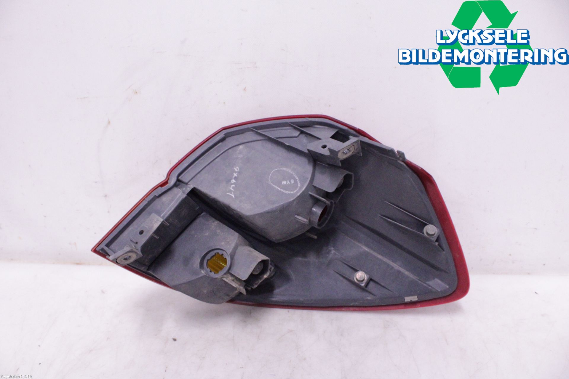 Subaru LEGACY    04-06 Bakljus Vänster