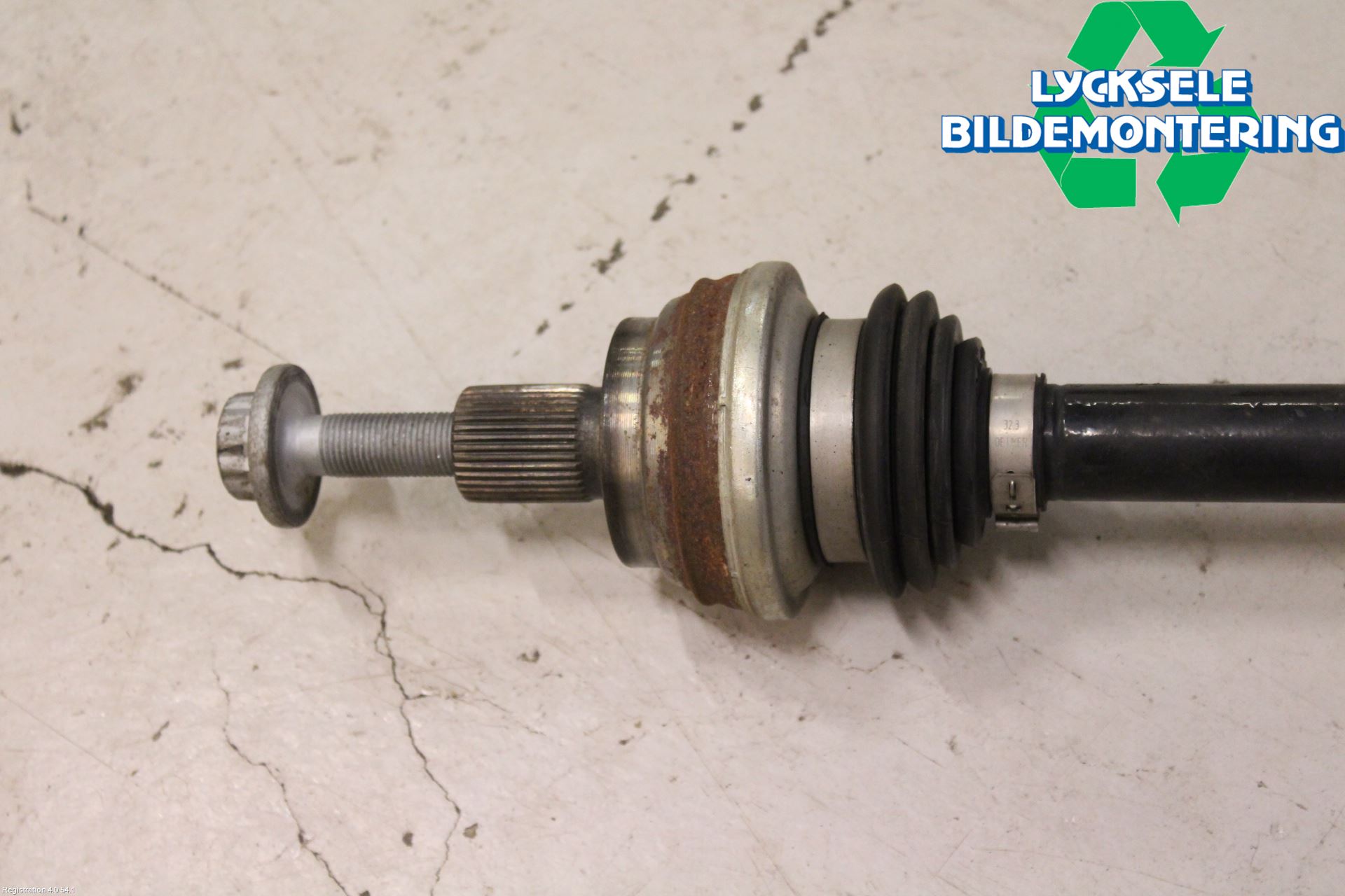 Volkswagen VW GOLF / E-GOLF VII 13-20 Drivaxel Bak Höger