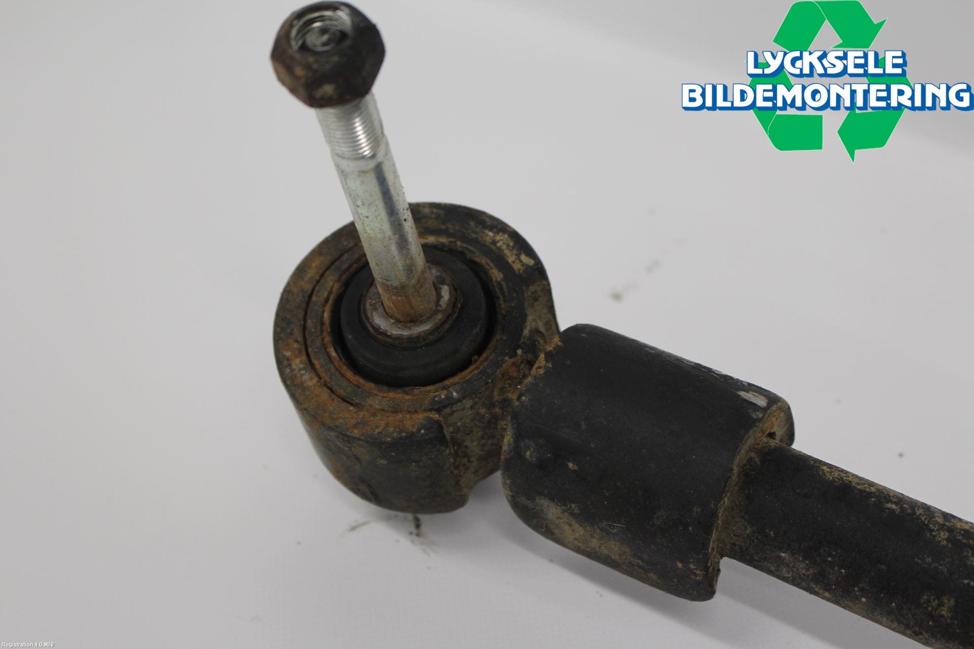 Nissan PATROL Bärarm Bak Vänster