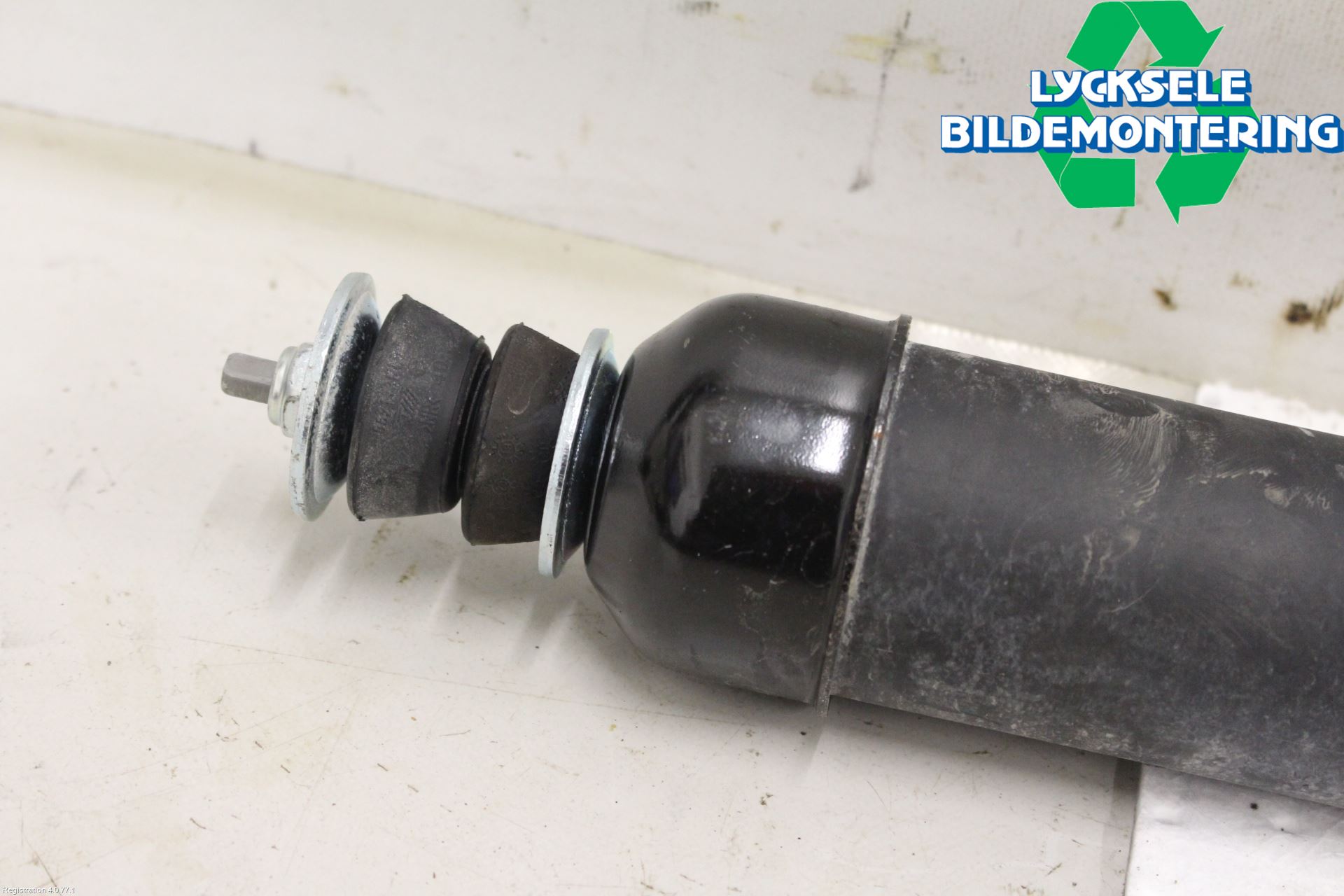 Nissan LEAF 18- Stötdämpare Bak