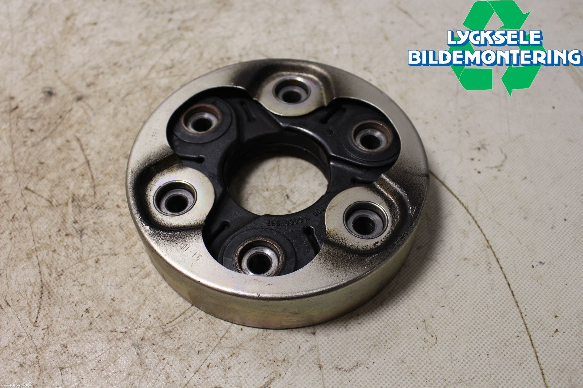 Skoda KODIAQ 17-24 Mellanaxel Gummiknut