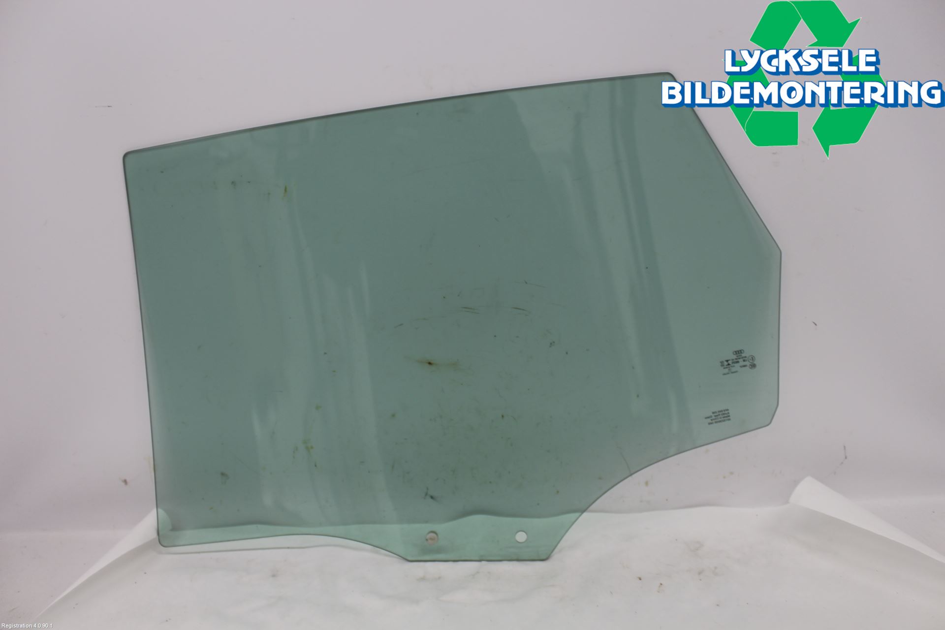 Audi A6 F2/C8 19- Dörruta Bak Höger