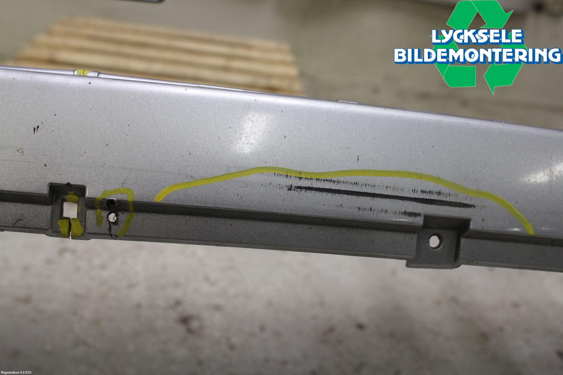 Citroen C-CROSSER Stötfångarbeklädnad Fram