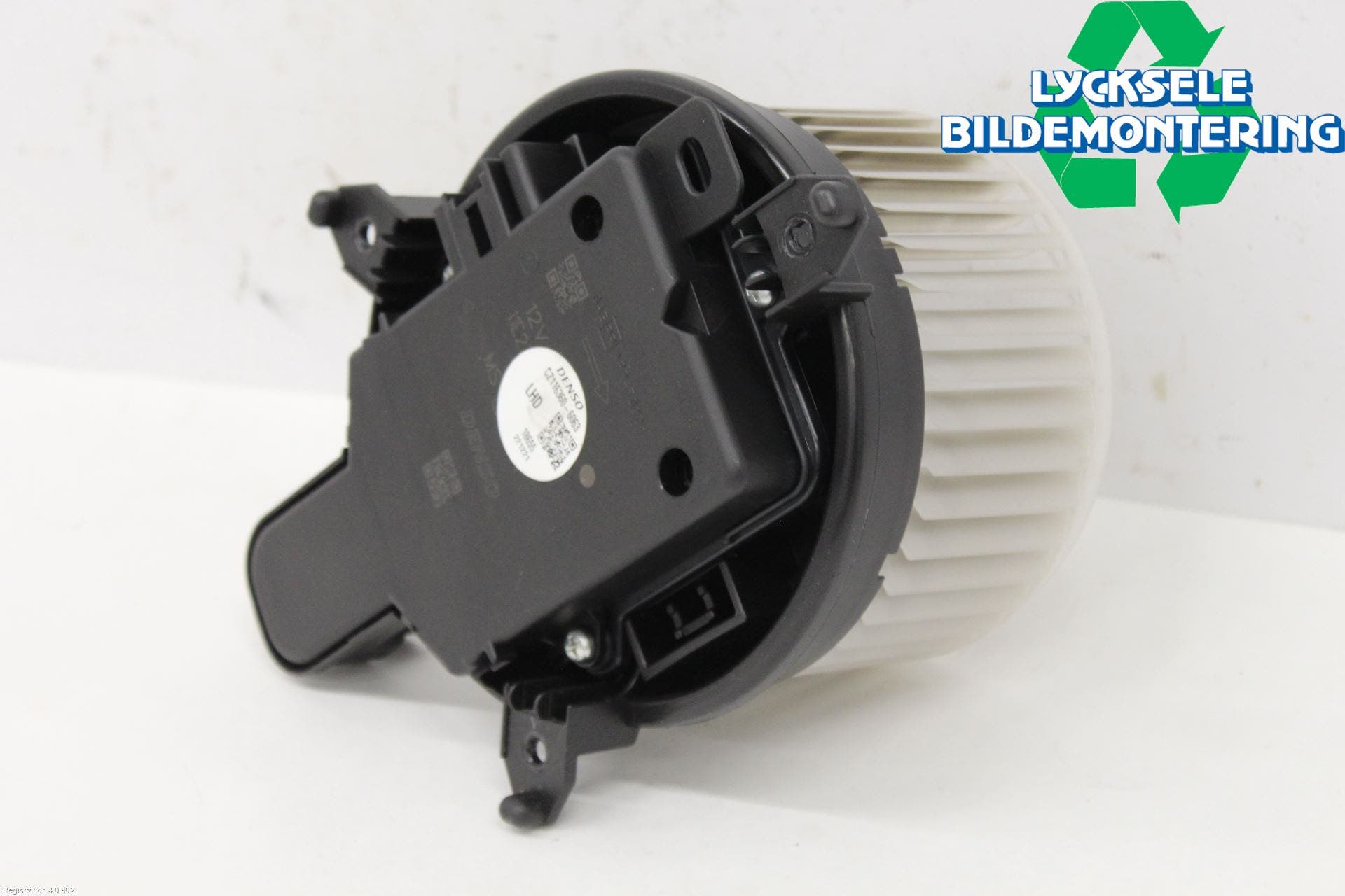 Toyota YARIS CROSS XP21 21- Ac Värmefläkt