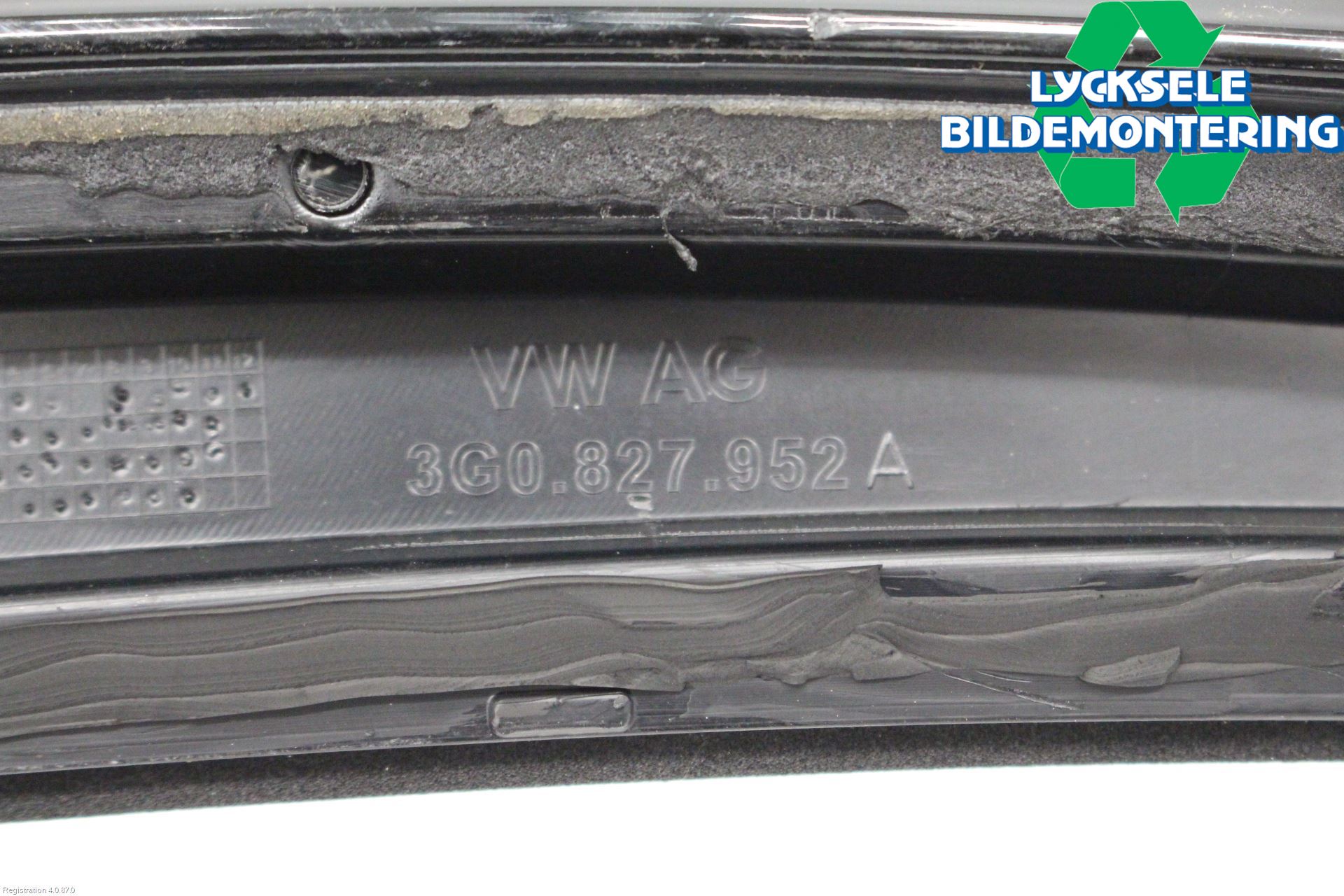 Volkswagen VW PASSAT 20-24 Spoiler Baklucka