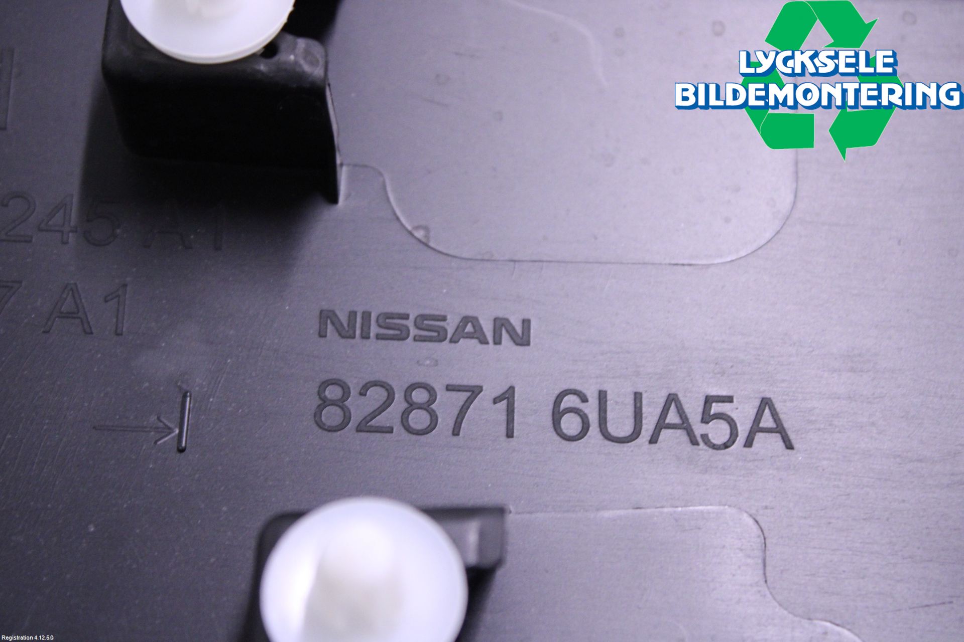 Nissan QASHQAI 21- Dörr Dekorlist Bak Vä