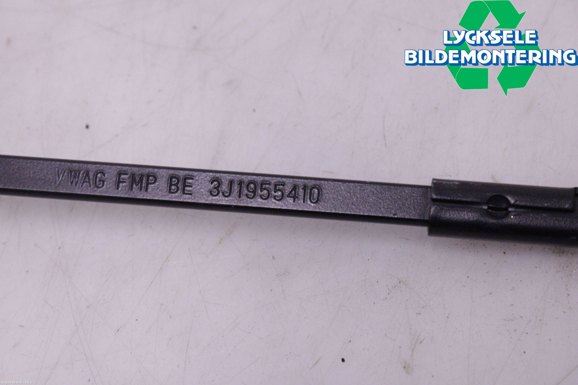 Volkswagen VW PASSAT 24- Torkararm Armar Vindruta
