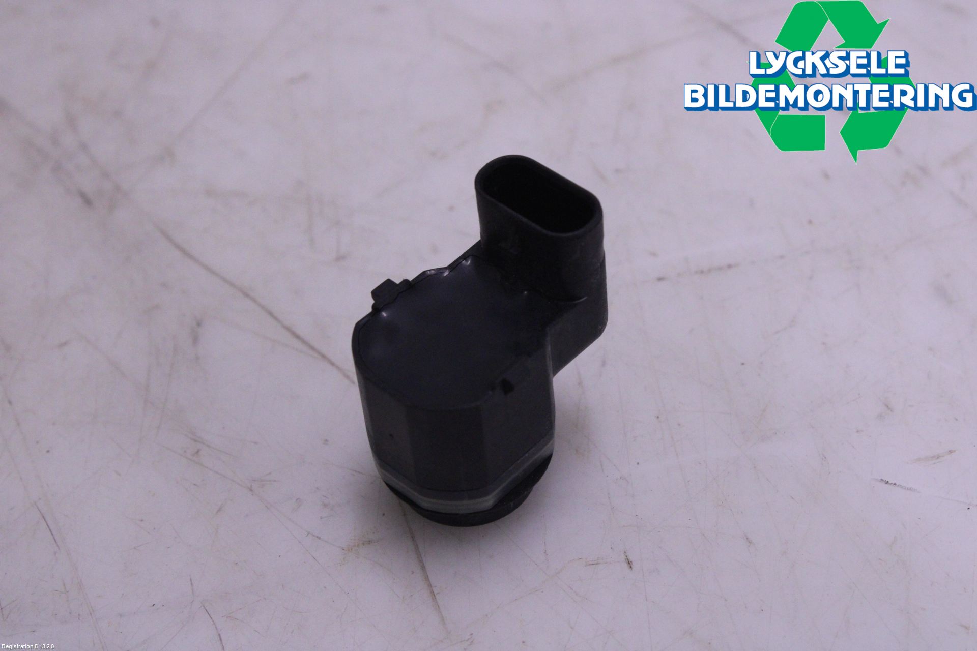 BMW 5 F10/F11/F18 09-17 Parkeringshjälp Backsensor