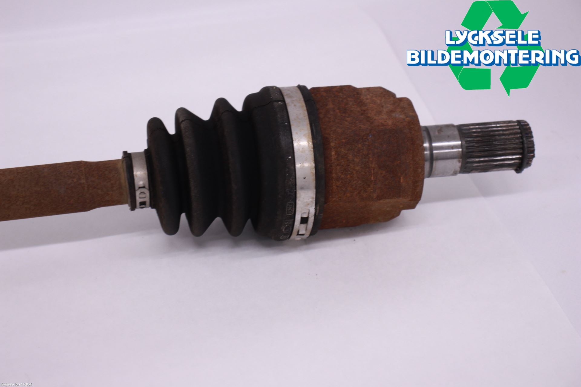 Hyundai ix20 Drivaxel Fram Höger