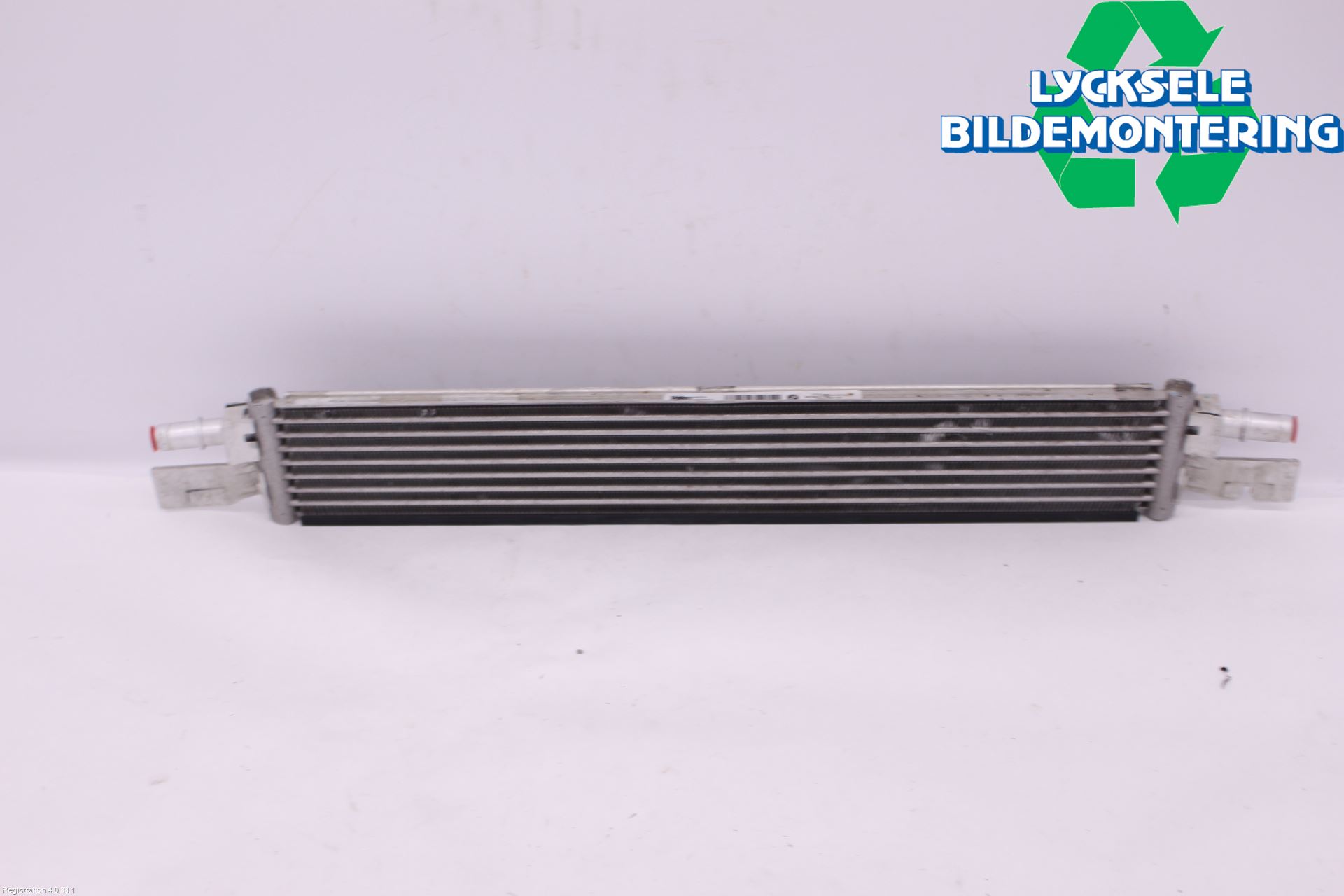 BMW 3 G20/G21/G80/G81 19- Oljekylare Automat