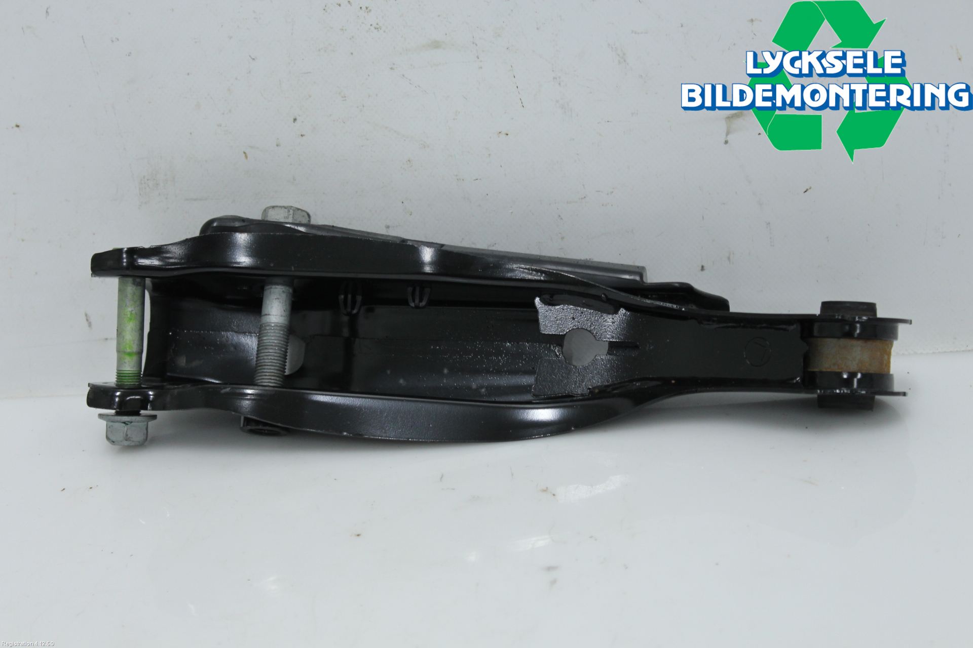 Nissan QASHQAI 21- Bärarm Bak Vänster