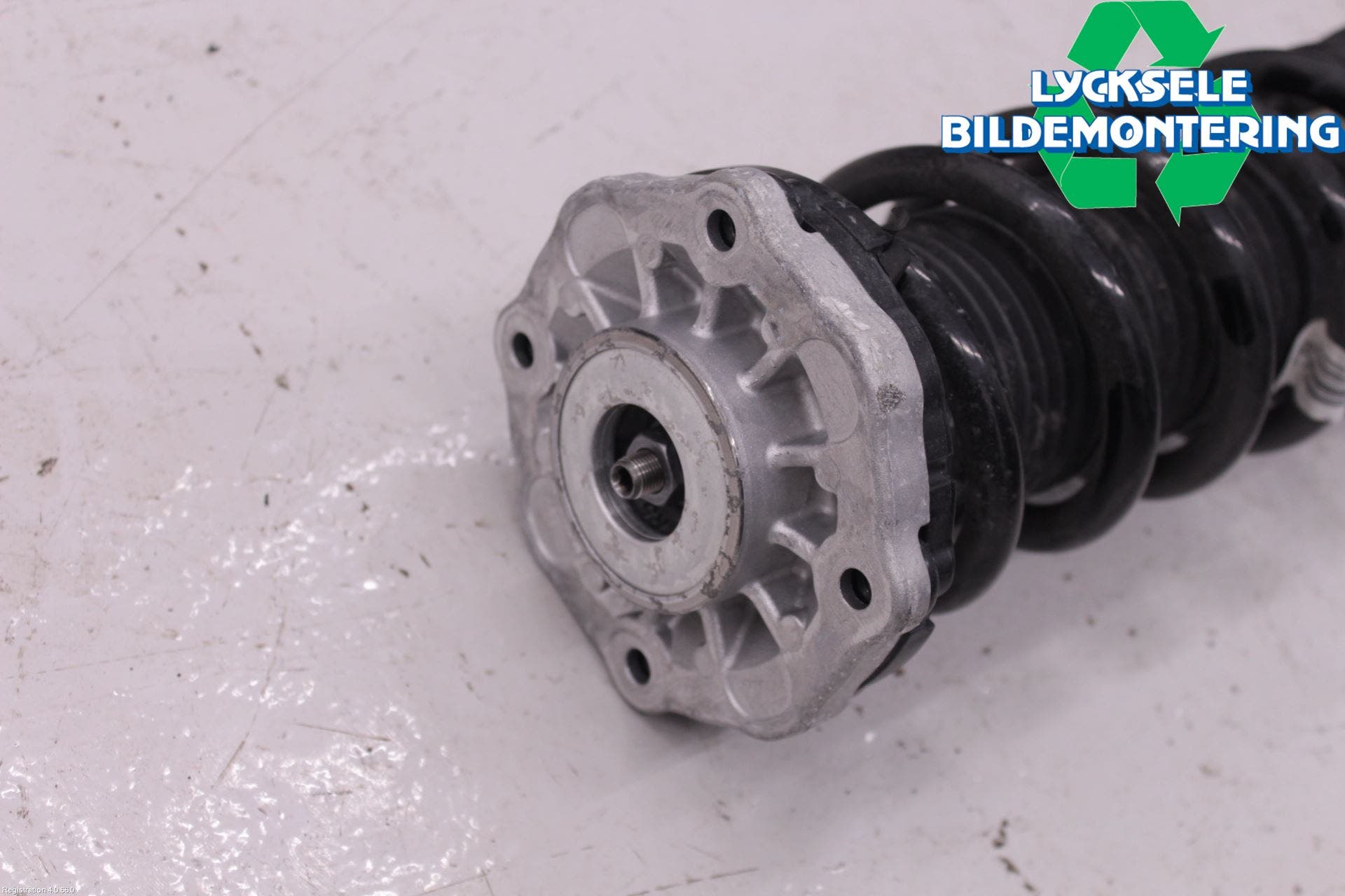 BMW X3 G01 18- Fjäderben Bak Höger