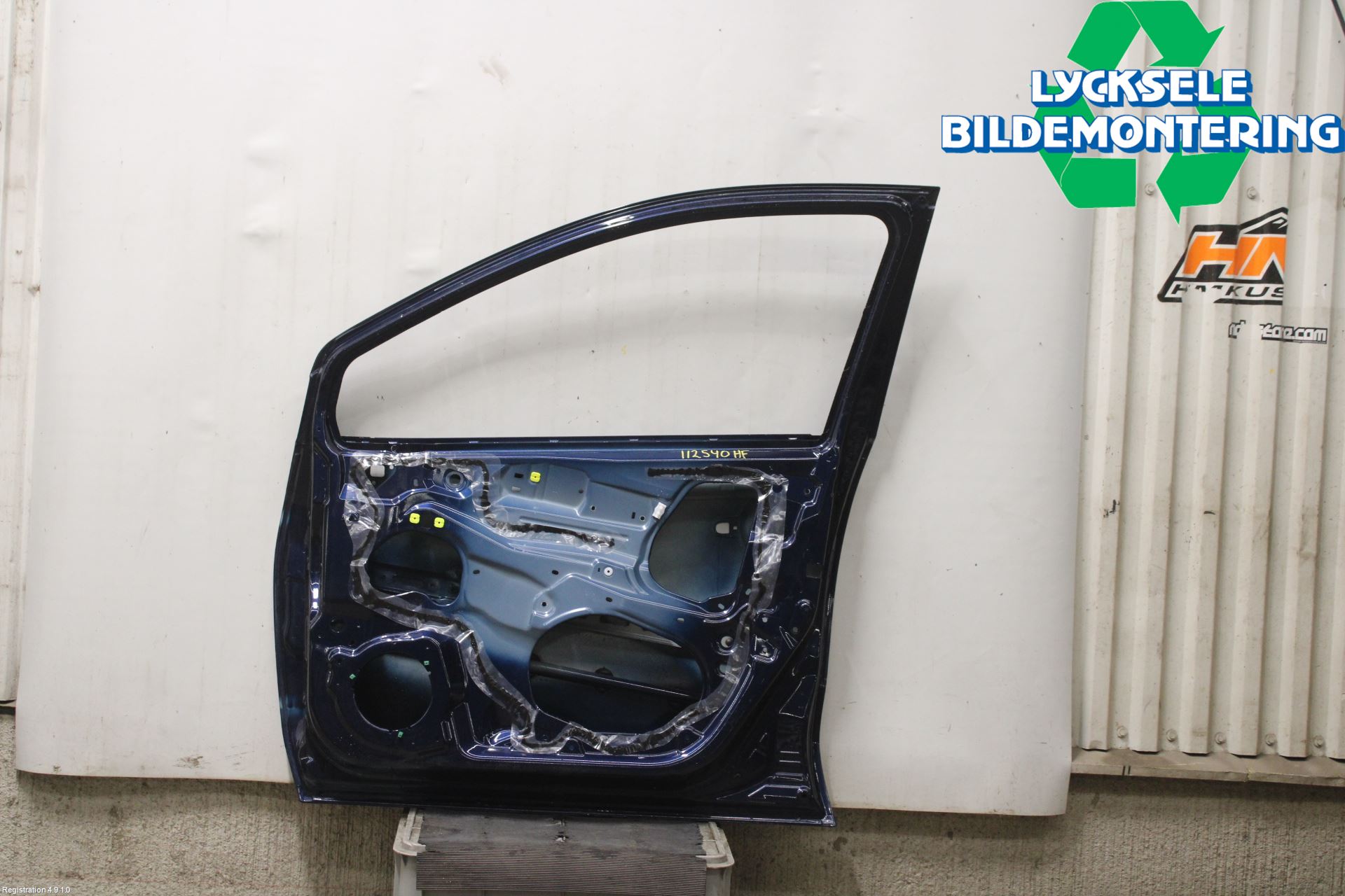 Suzuki SX4 S-CROSS 22- Dörr Fram Höger