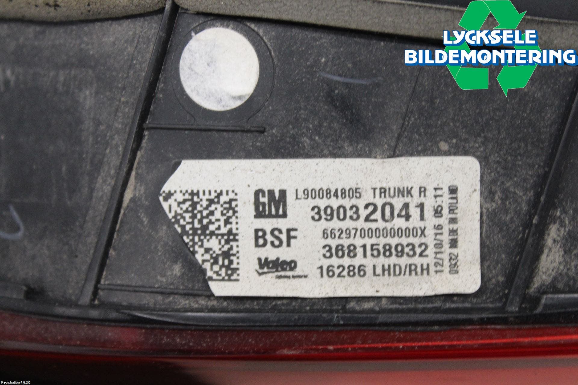 Opel ASTRA K 16-22 Bakljus Lucka Hö