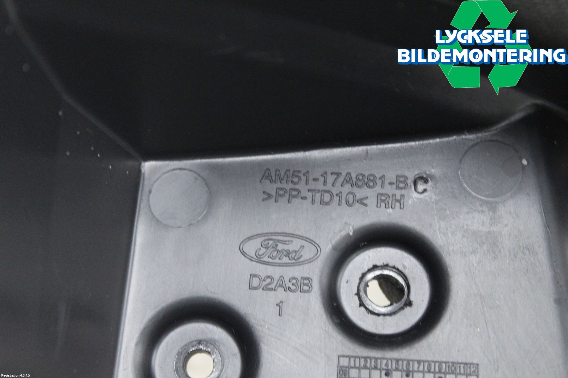 Ford C-MAX II  11-14 Stötfångarfäste Bak Hö