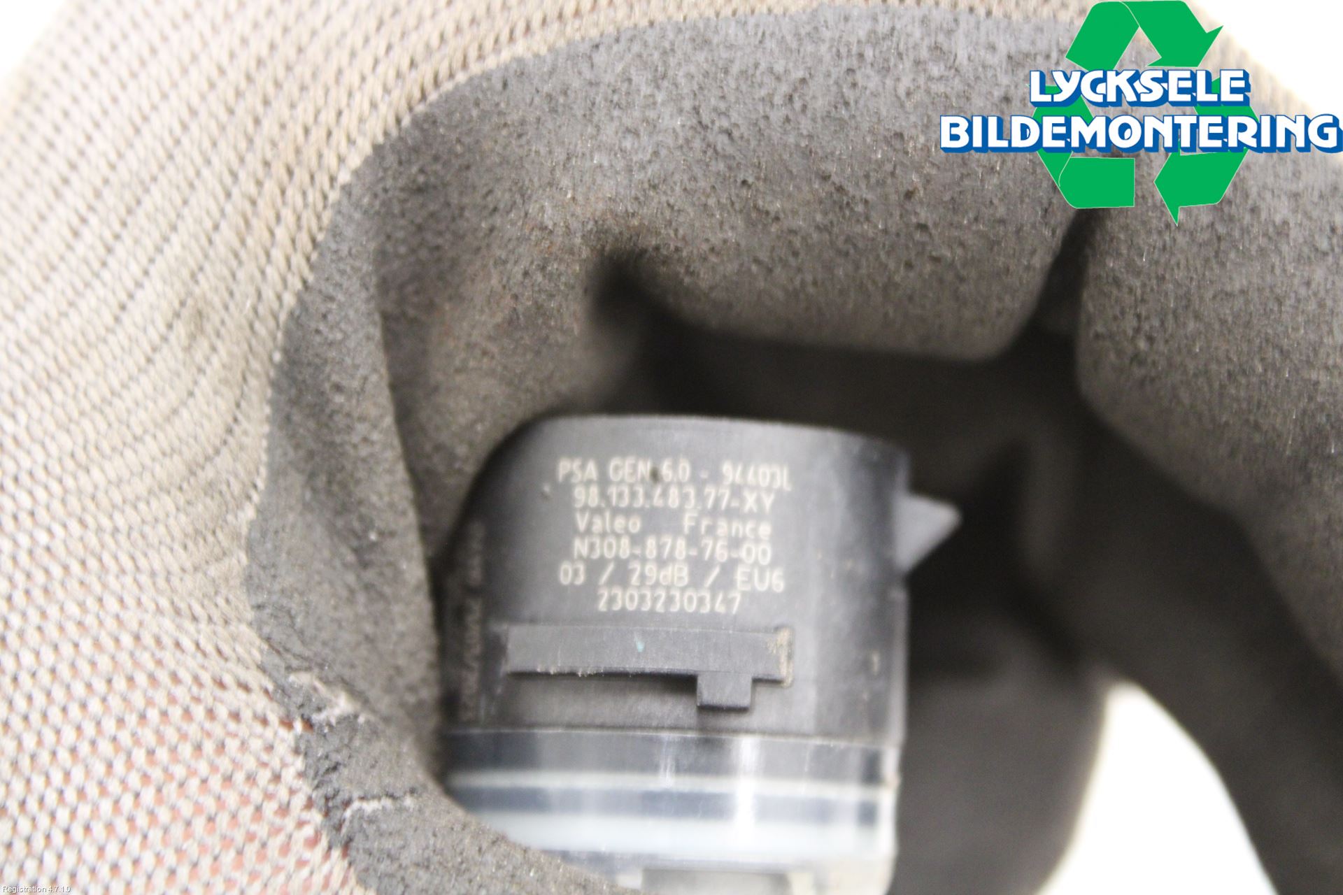 Peugeot 308/E-308 21- Parkeringshjälp Backsensor