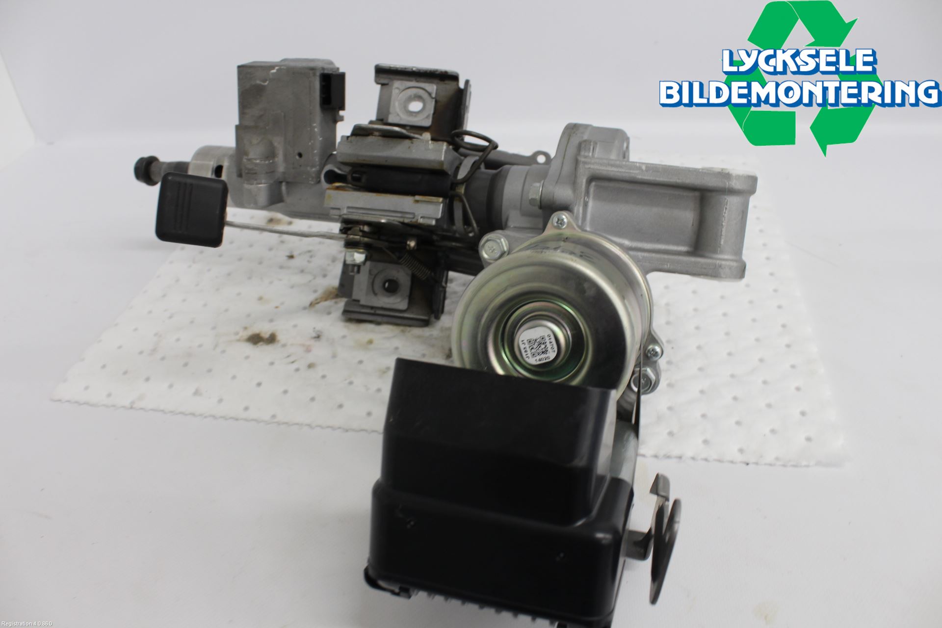 Toyota RAV4 13-18 Rattaxelagg Med Inb Servo
