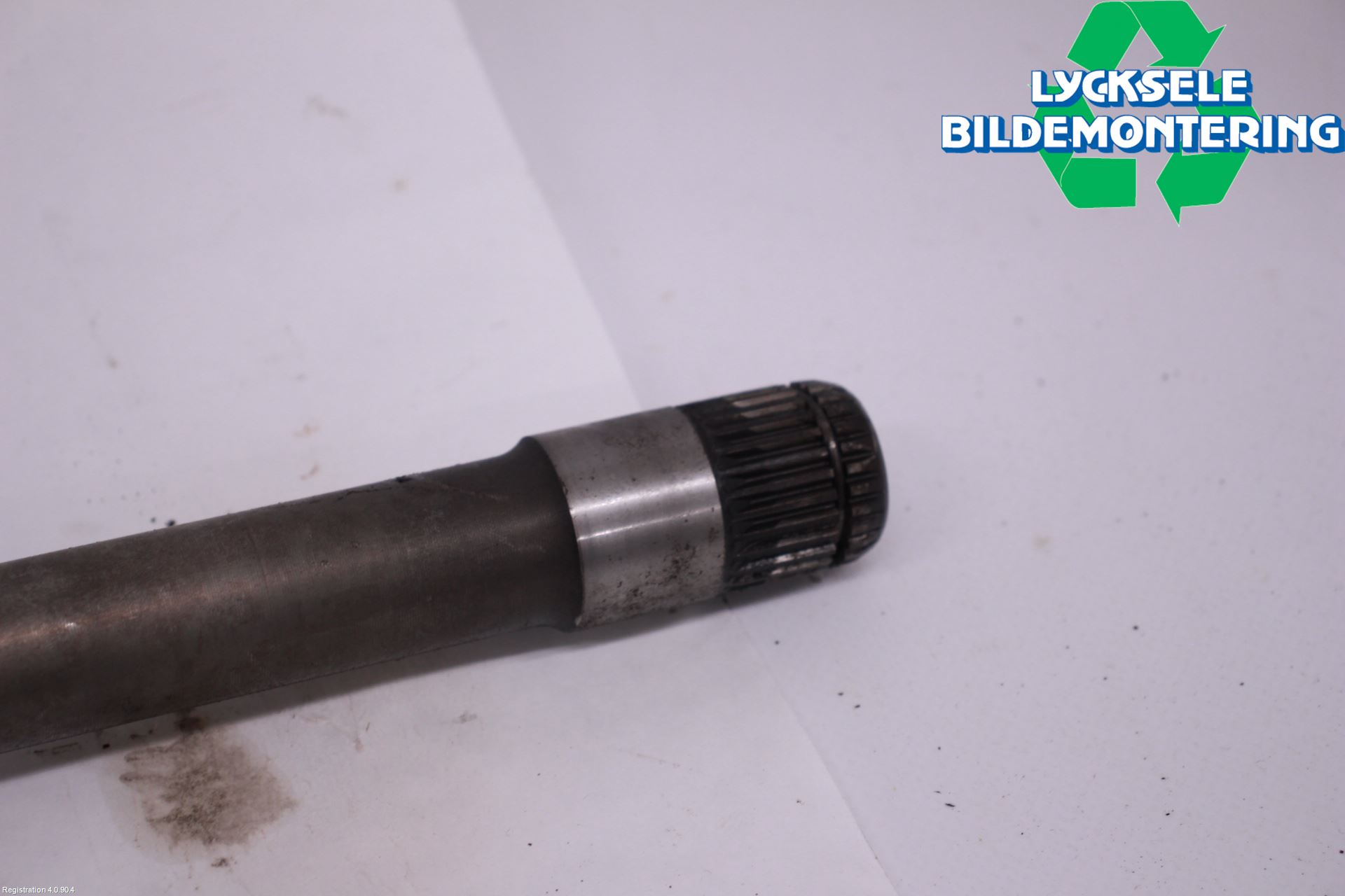 BMW 3 E90/91 SED/TOU 05-12 Drivaxel Fram Höger