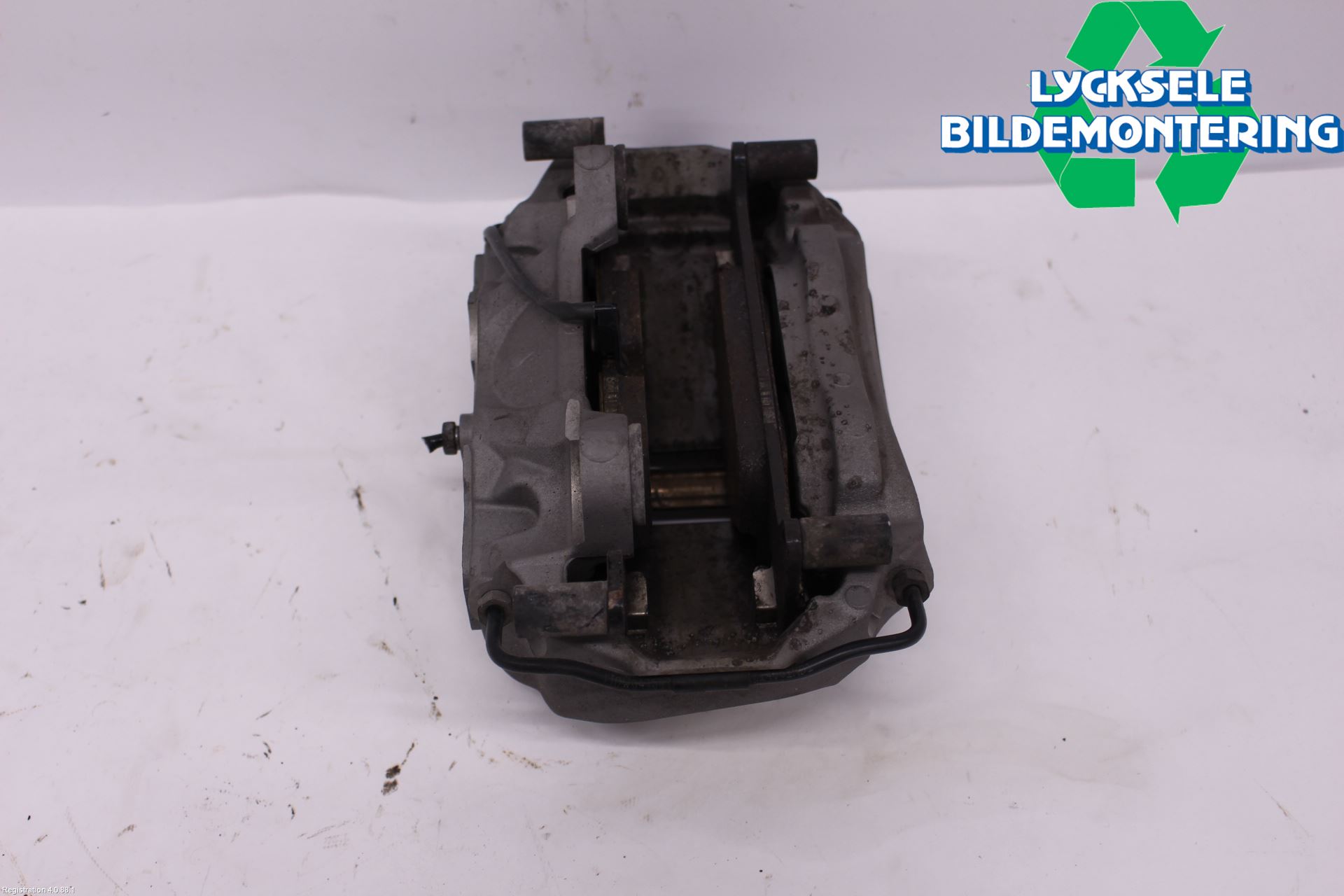 Audi A6 F2/C8 19- Bromsok Fram Vänster