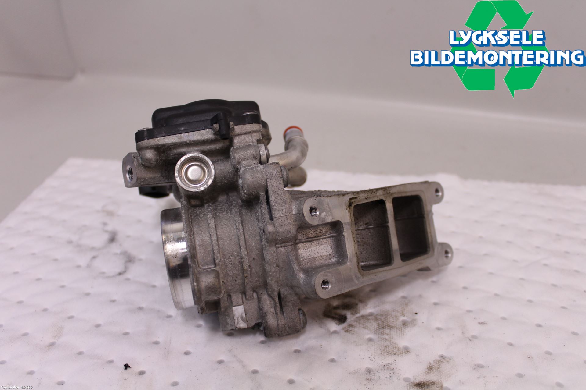 Volkswagen VW PASSAT 15-19 Injspjällhus