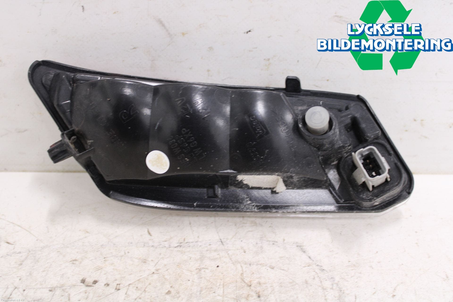 Volvo XC60 09-13 Positionsljus Fram Hö