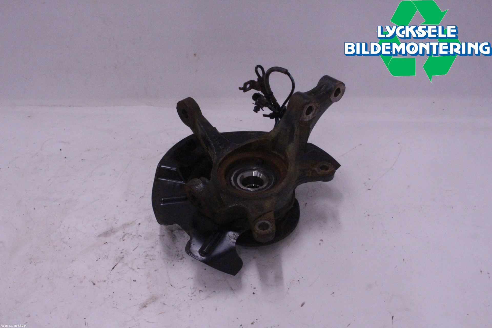 Suzuki VITARA 15- Styrspindel Lagerhus Vä