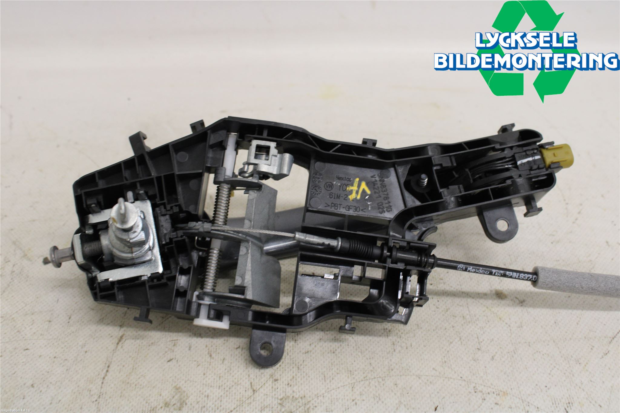 Volkswagen VW TIGUAN 16-24 Dörrhandtag Yttre Vä