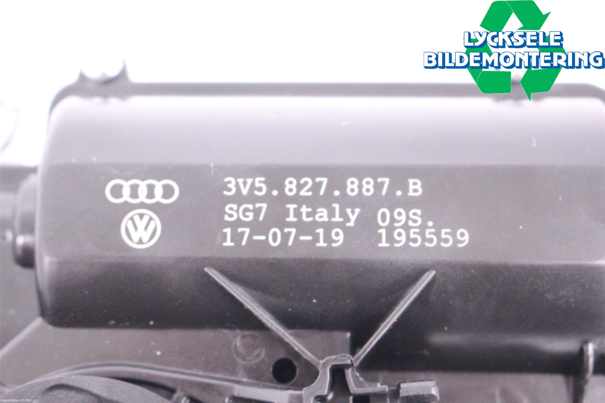 Audi A4 ALLROAD 17- Bakluckeöppnare Automatisk