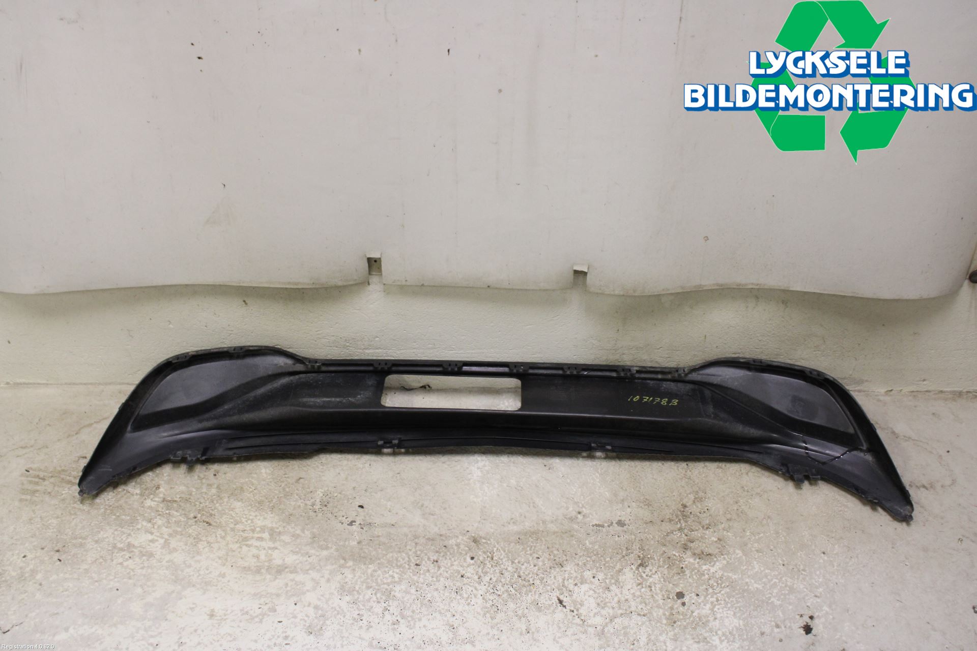 Volkswagen VW GOLF / E-GOLF VIII 20- Spoiler Bak