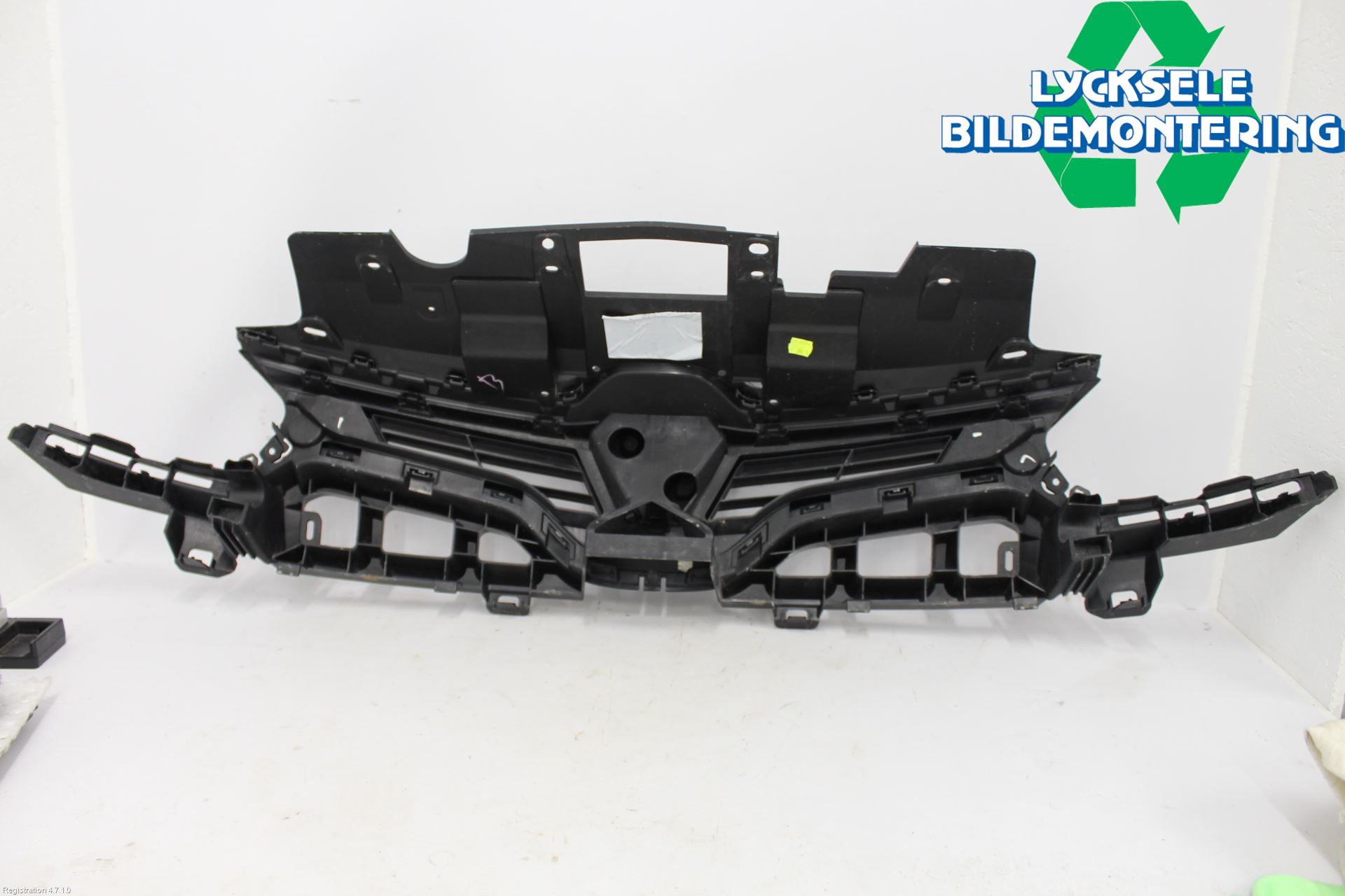 Renault MEGANE III 09-15 Front Huvlåsplåt-Balk