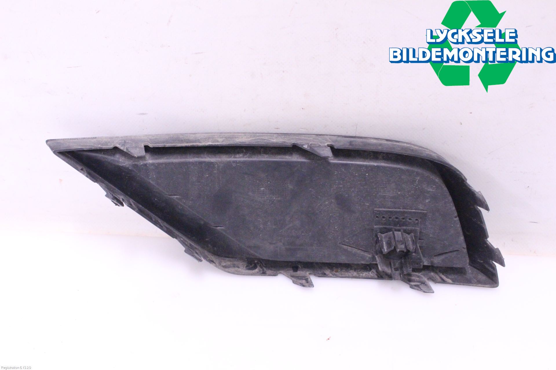Volkswagen VW TIGUAN 16-24 Stötfångardel Bak Hö