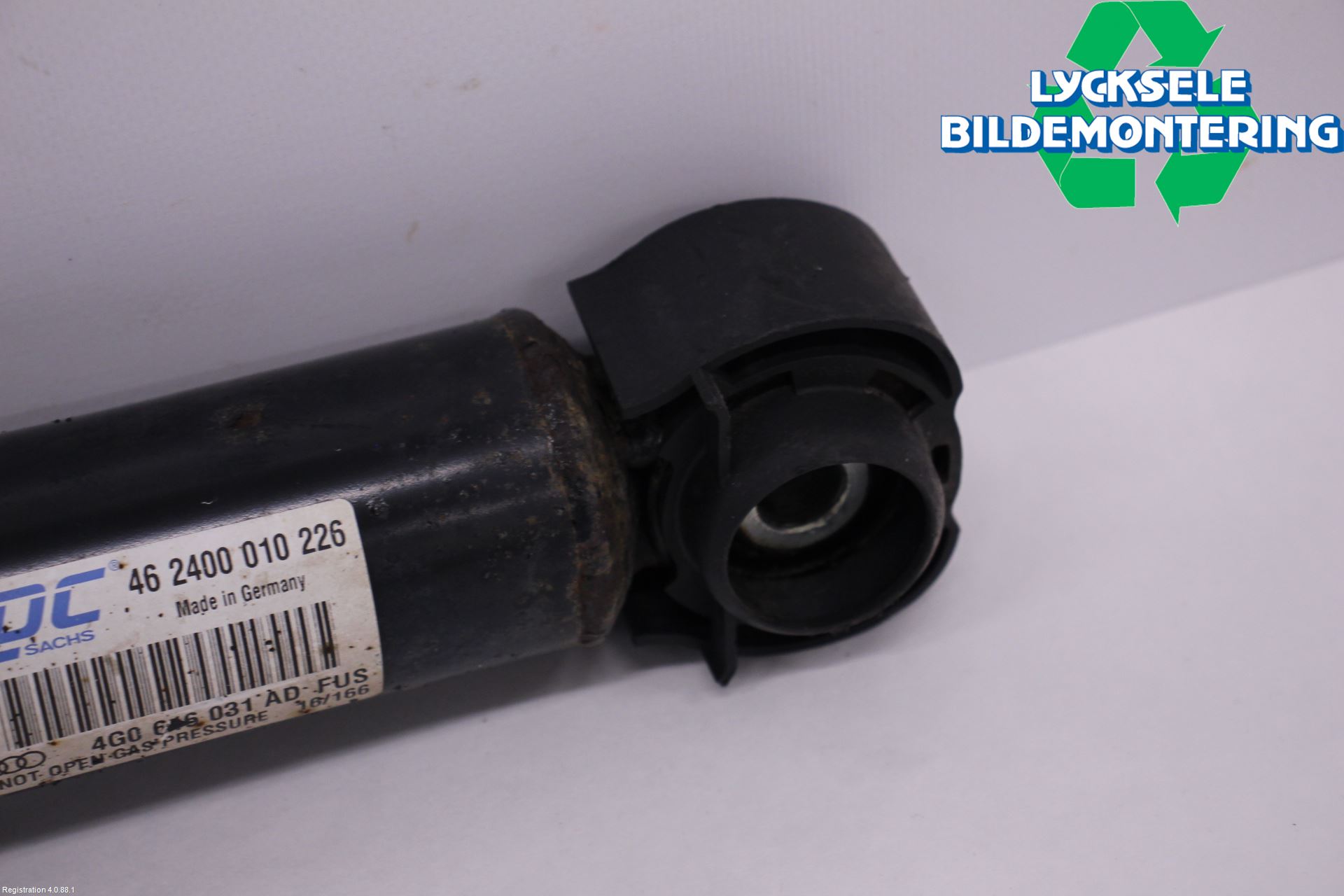 Audi A6 ALLROAD 12-18 Stötdämpare Bak