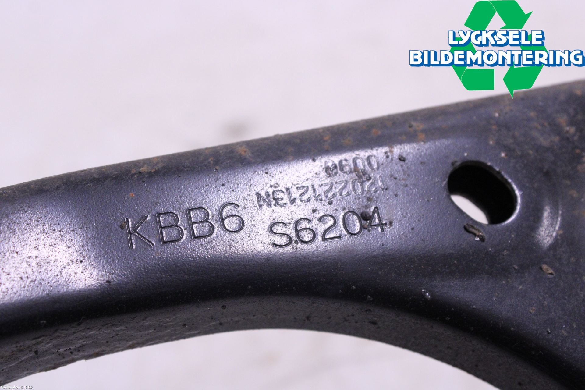 Mazda CX-60 22- Bärarm Fram Övre Vä