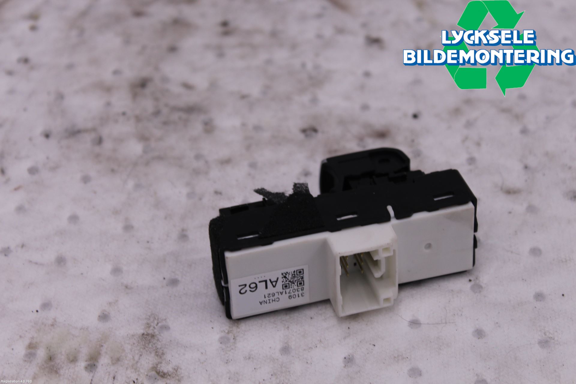 Subaru OUTBACK 15-20 Strömställare Elhiss