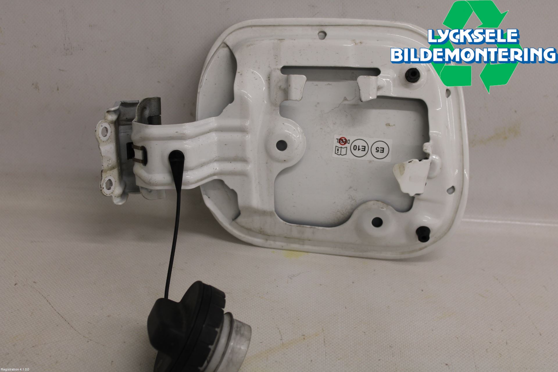 Toyota C-HR 16-23 Tanklucka