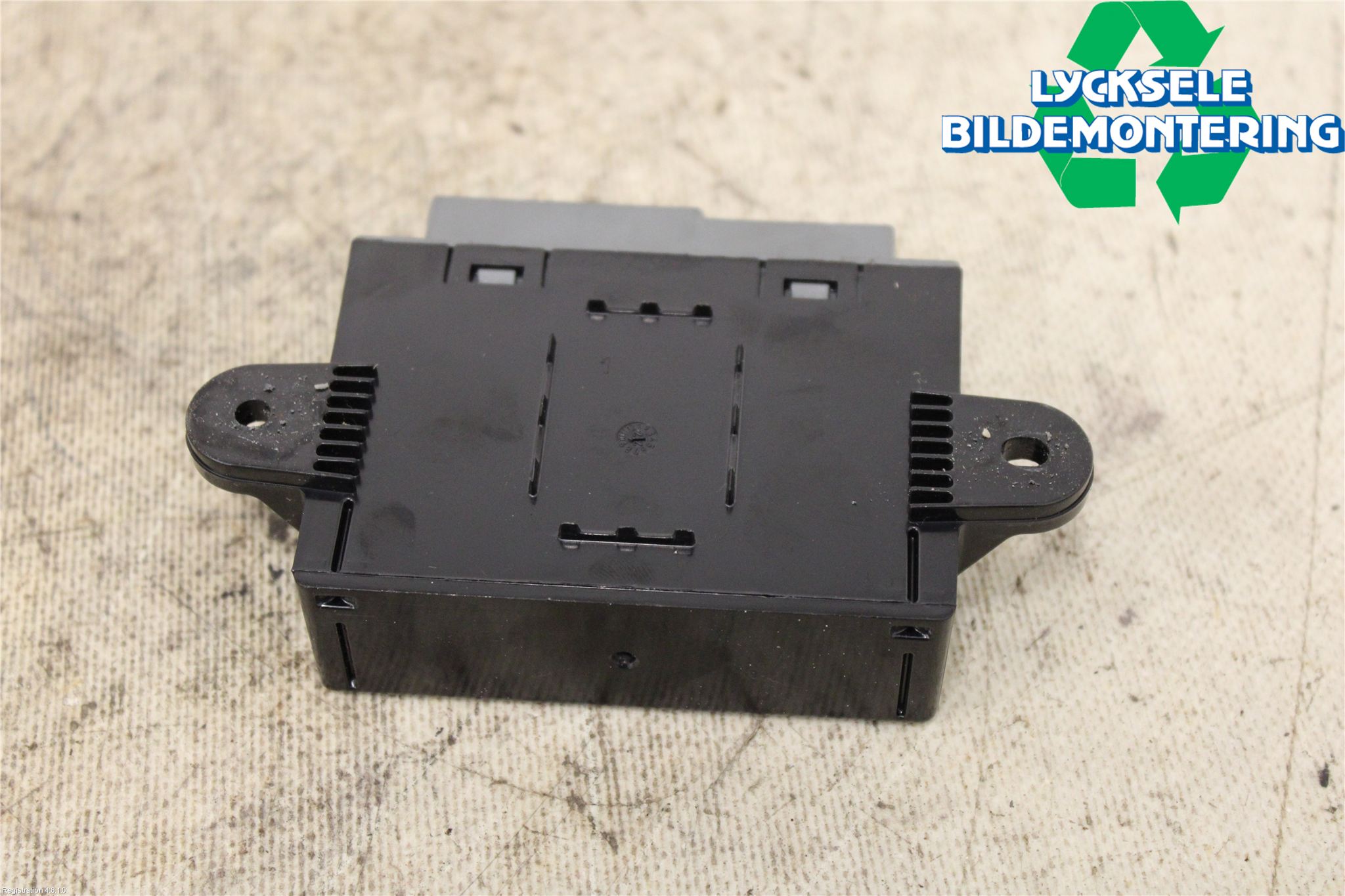 Ford TRANSIT/TOURNEO CONNECT 13-22 Styrenhet Dörr