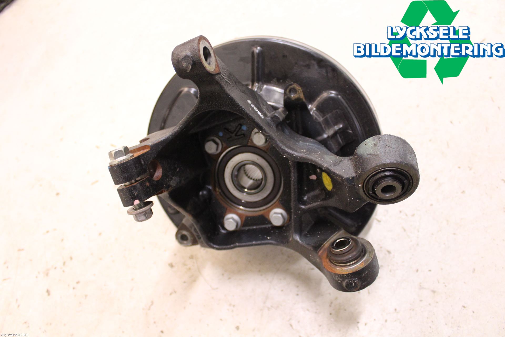 Subaru OUTBACK 15-20 Hjullagerhus-Spindel Vä B