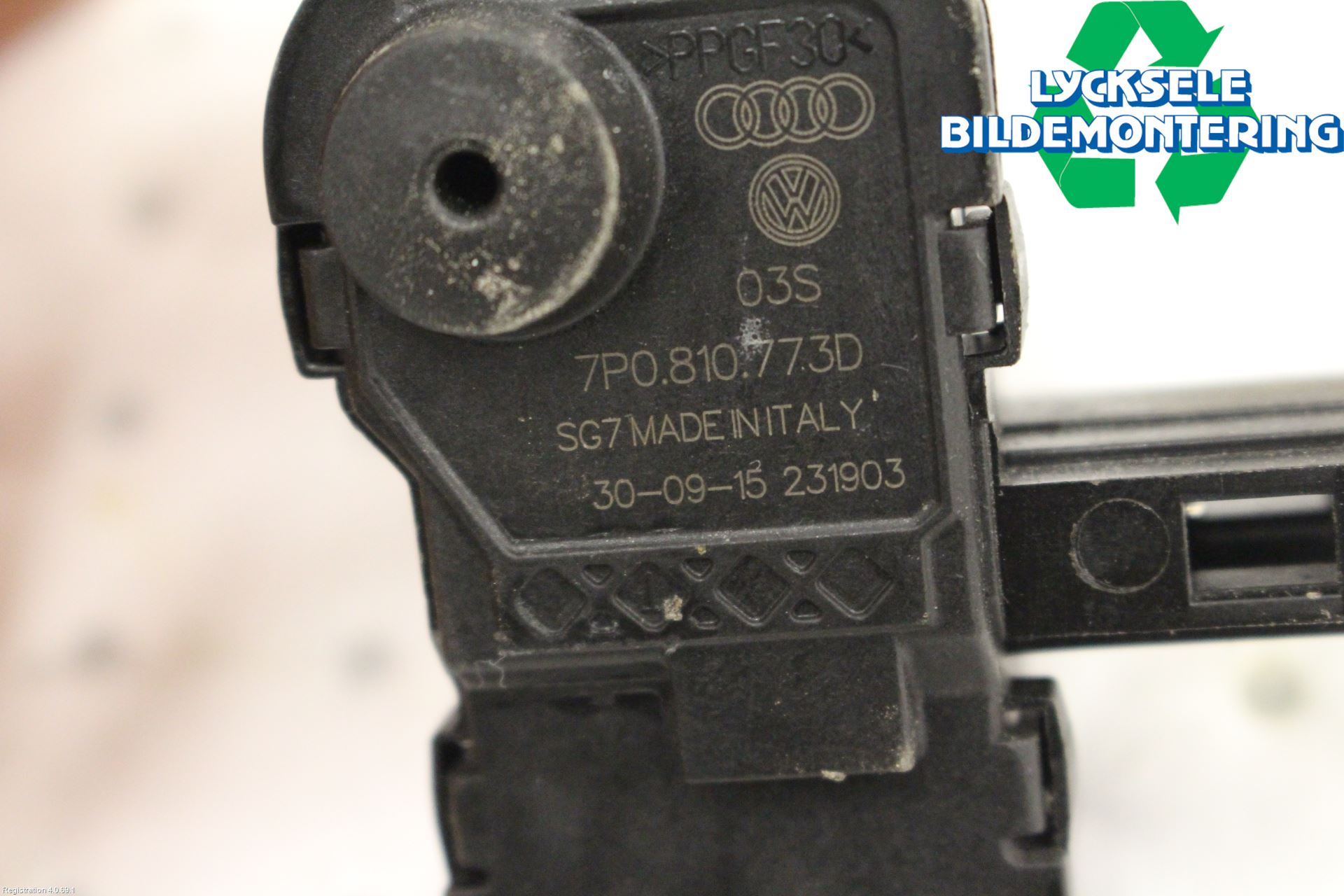 Volkswagen VW TOUAREG 7P 11-18 Centrallåsmot Tanklucka