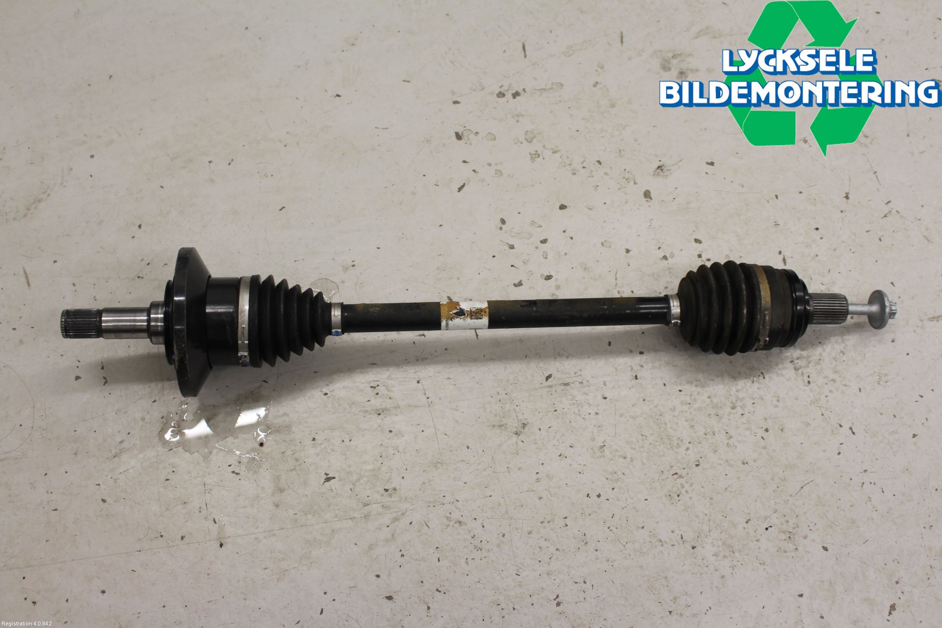Mercedes-Benz MB GLE-KLASS (W167/V167/C167) 19- Drivaxel Bak Vänster