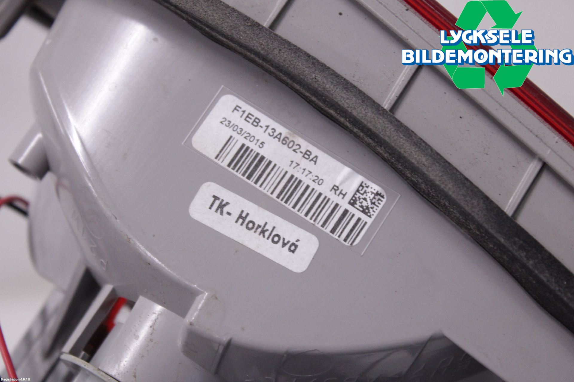 Ford FOCUS 15-18 Bakljus Lucka Hö