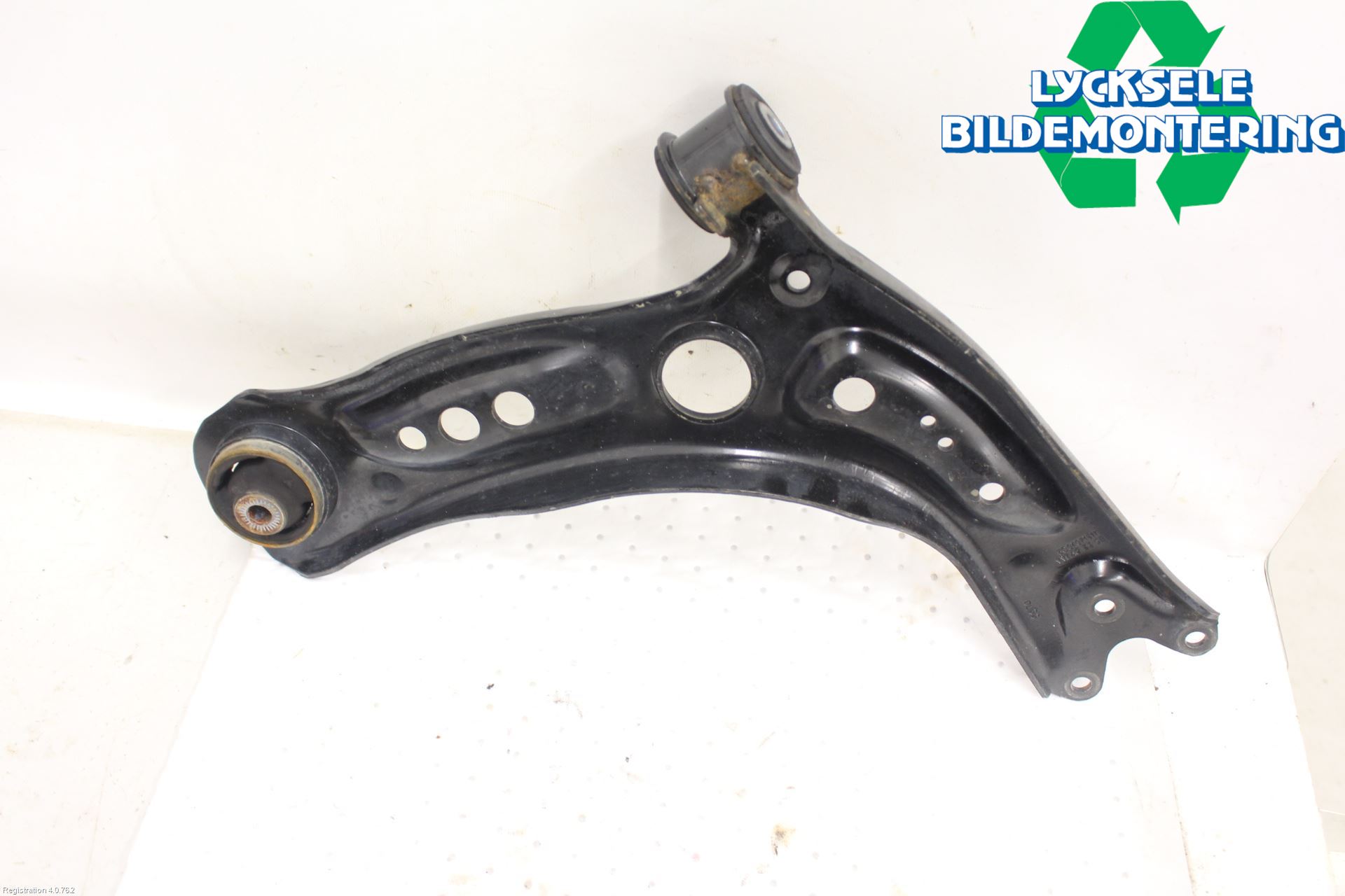 Skoda OCTAVIA (5E) 13-20 Bärarm Fram Undre Vä